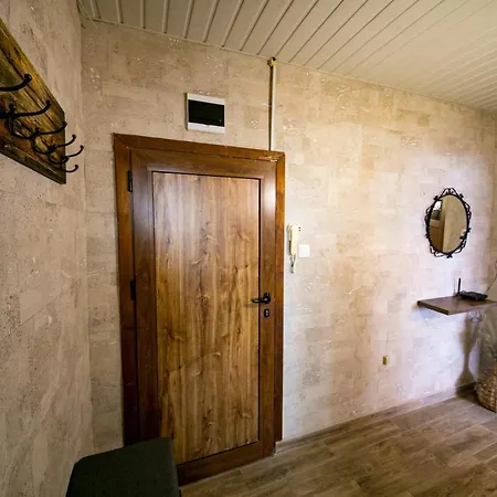 Cathedral Apartman *
